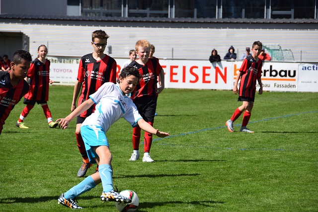 东体预测申花首发：阿苏埃和米内罗搭档锋线，鲍亚雄继续出战